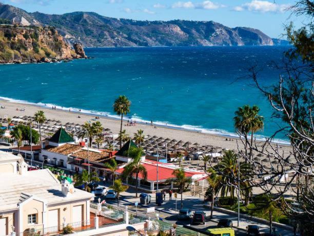 Estudio Maria De Waard Nerja Exteriör bild