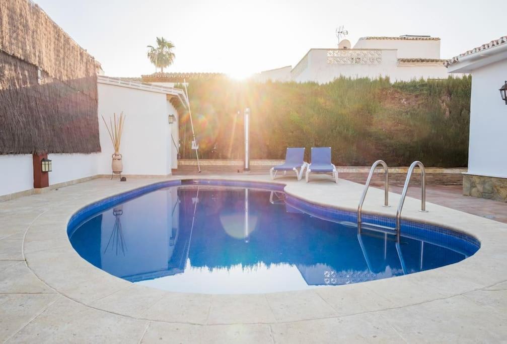 Estudio Maria De Waard Nerja Exteriör bild