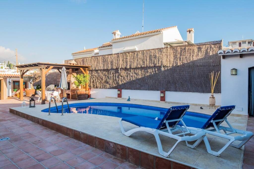 Estudio Maria De Waard Nerja Exteriör bild